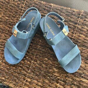 Anne Klein Platform Denim 10 Medium Logo Buckle Sandals
